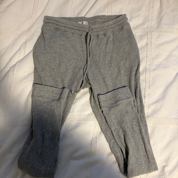 TNA Waffle-Knit Cargo Joggers – Size M (Grey) - Picture 1 of 3